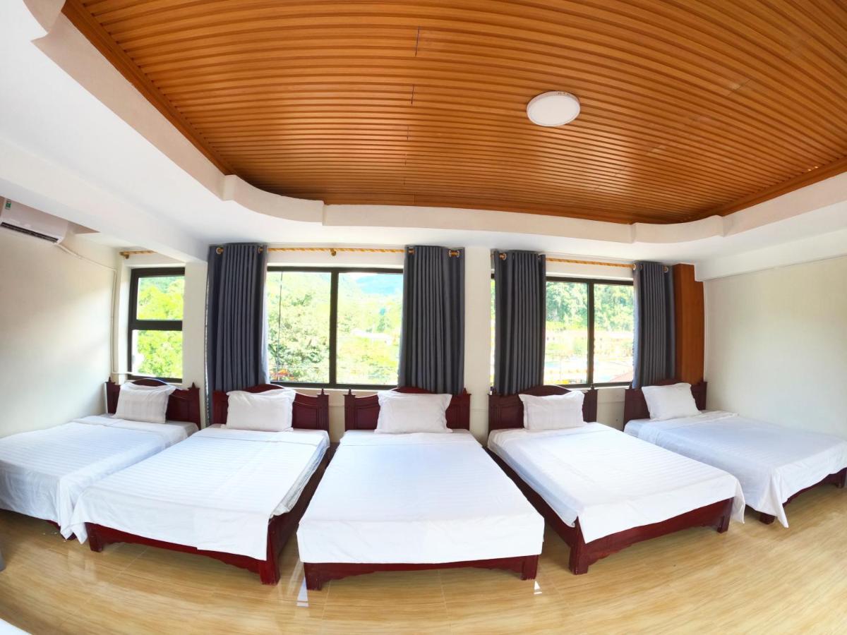 Hoang Anh Hostel Meo Vac Esterno foto