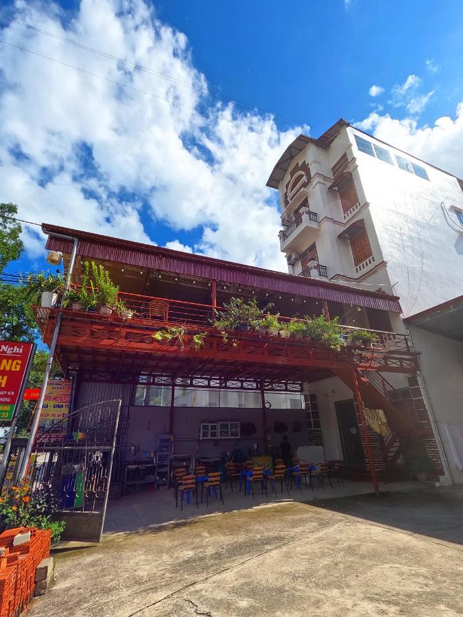 Hoang Anh Hostel Meo Vac Esterno foto