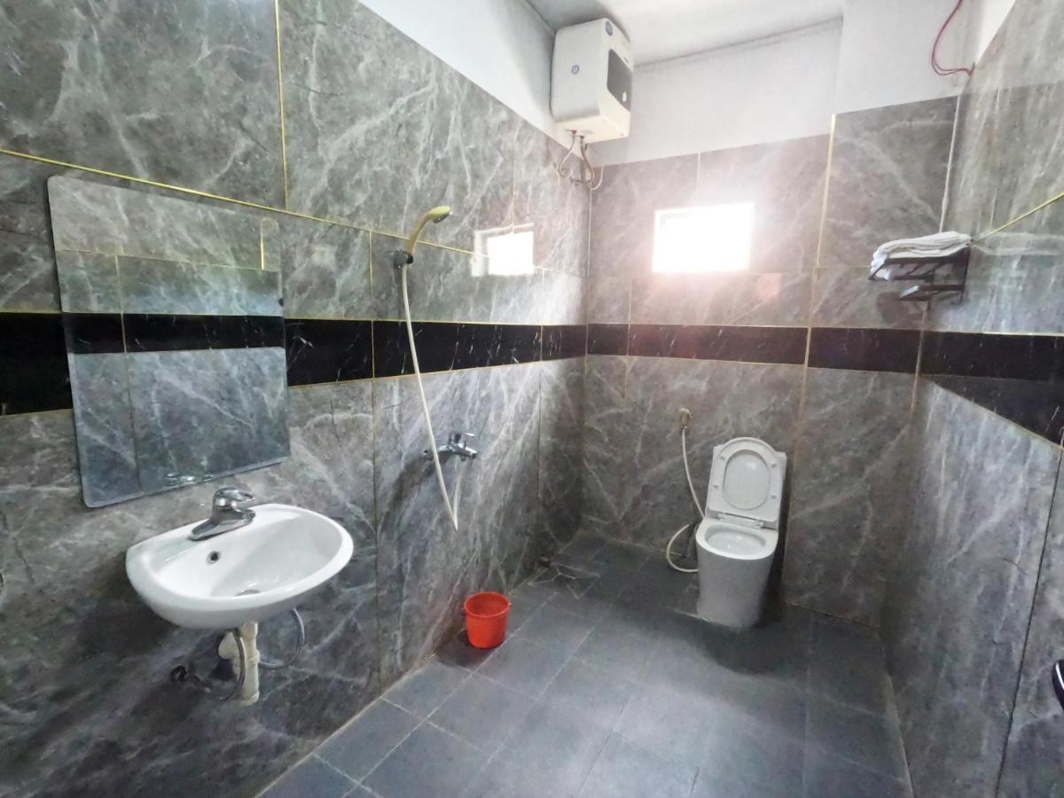 Hoang Anh Hostel Meo Vac Esterno foto