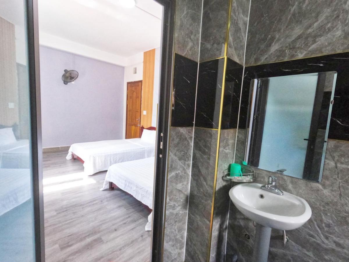 Hoang Anh Hostel Meo Vac Esterno foto
