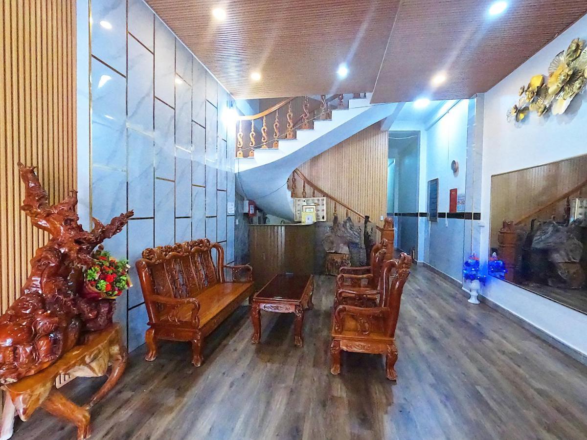 Hoang Anh Hostel Meo Vac Esterno foto
