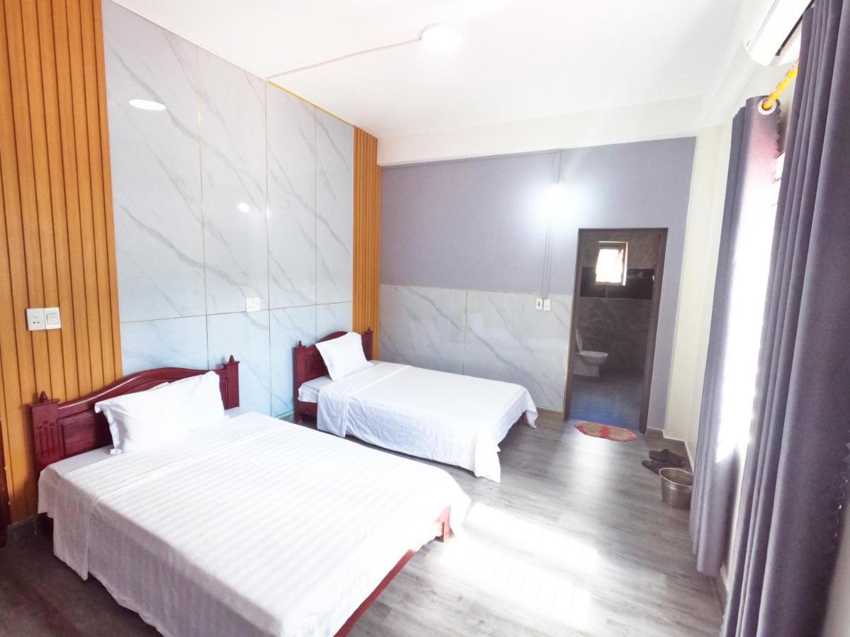 Hoang Anh Hostel Meo Vac Esterno foto