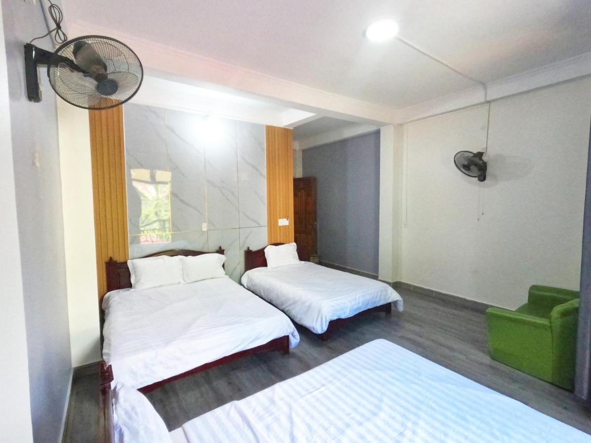 Hoang Anh Hostel Meo Vac Esterno foto